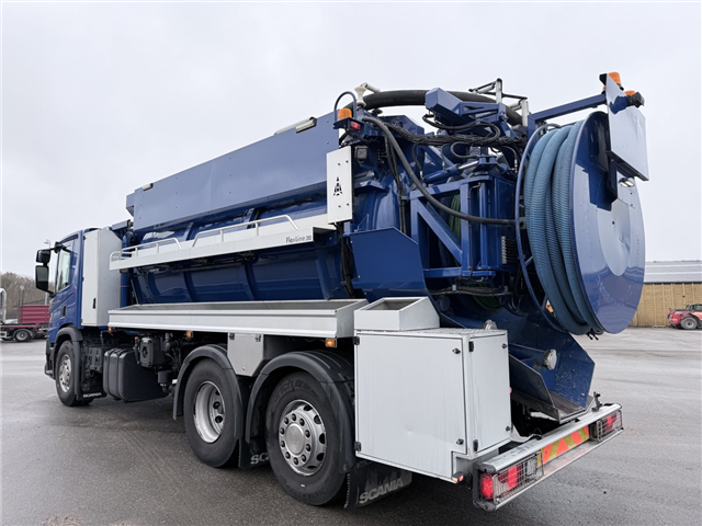 Scania P360 6x2*4 Hvidtved Larsen Flexline 310