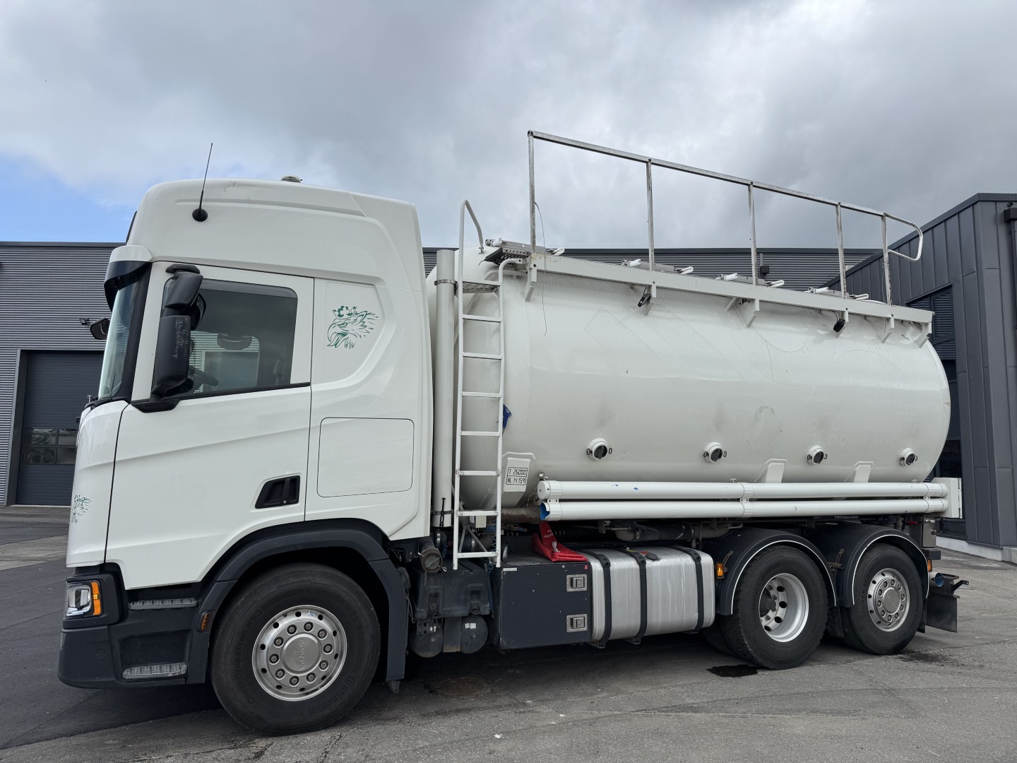 Scania R500 NGS CR20H 6x2 26 m3 Silo + HMK Bilcon Siloanhænger