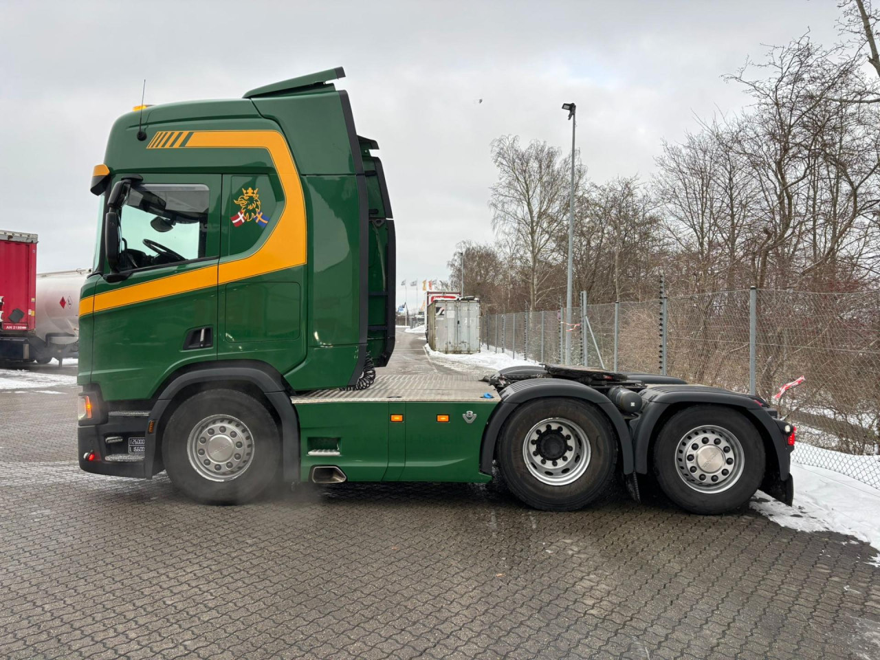 Scania R 520 A6x2NB Hydraulic