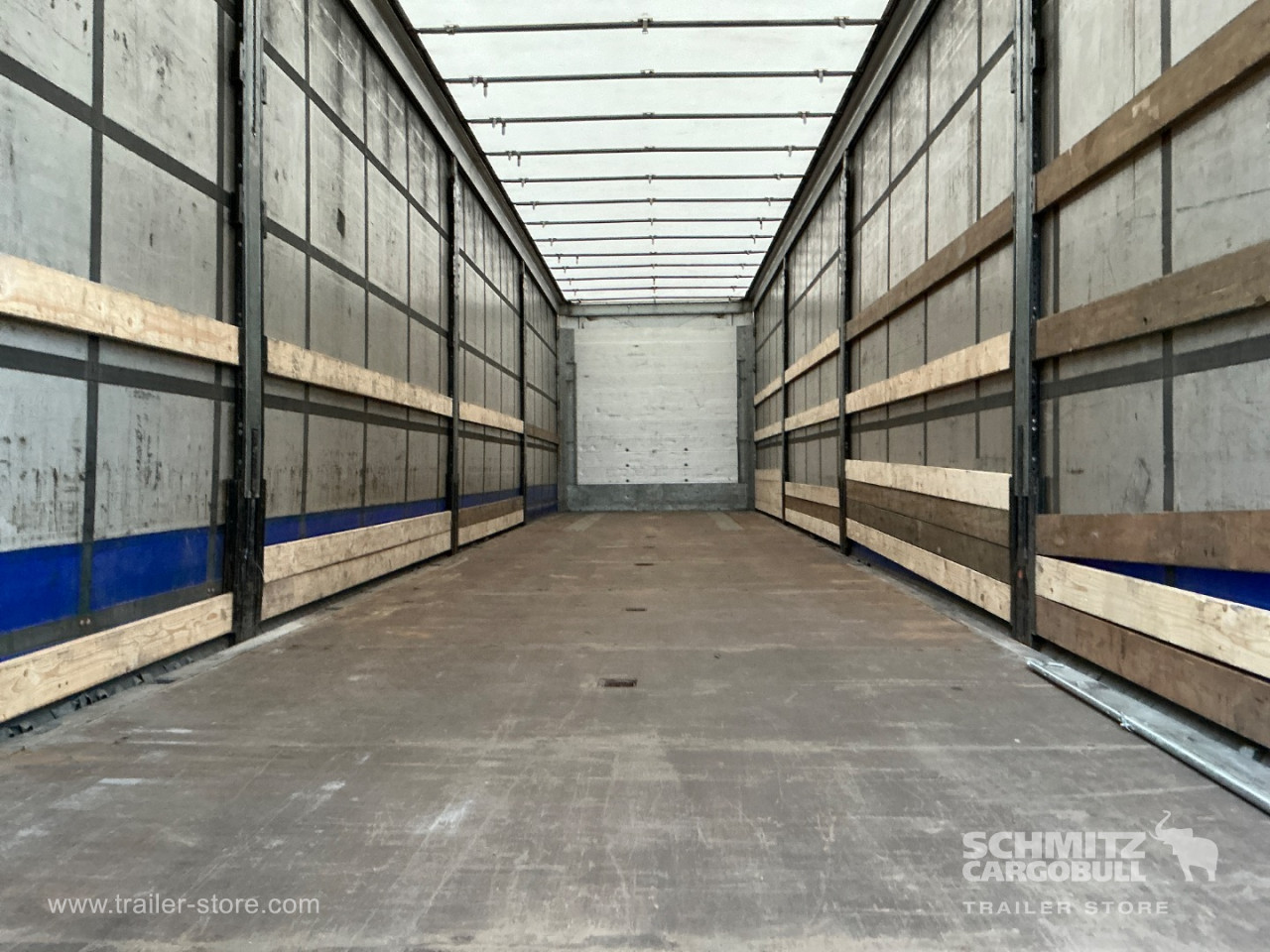 Schmitz Semi Curtainsider Standard