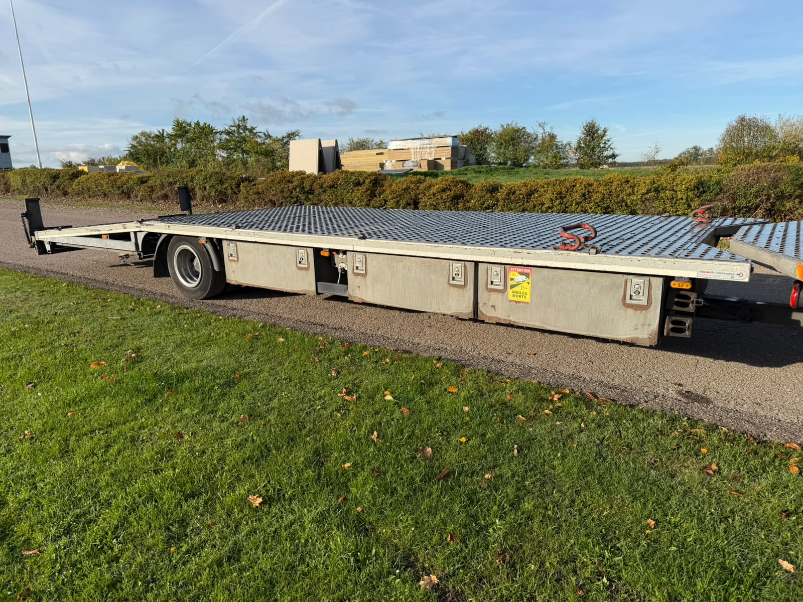 Volvo FL210 - Autotransporter