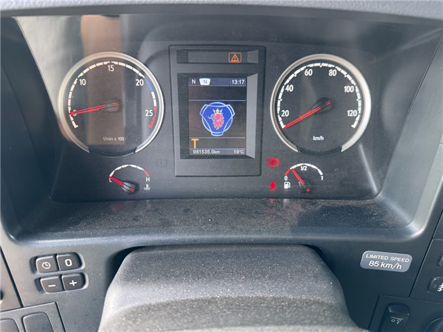 Scania P400 8x2*6 HMK Bilcon 24.000 l. ADR Euro 5