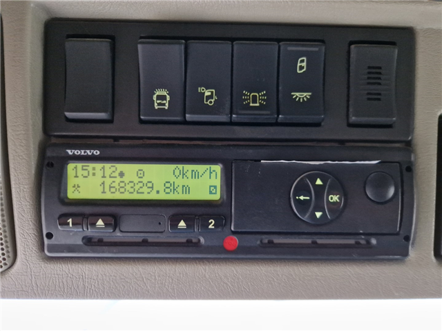 Volvo FM410 8x4 Liebherr 9m3 + Bånd 12+4 m