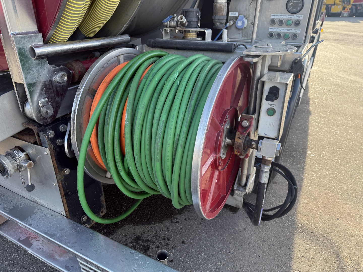 MAN TGM 14.250 4x2 VM-Tarm 5.600 l. Rustfri stål PED Kombi / Euro 6