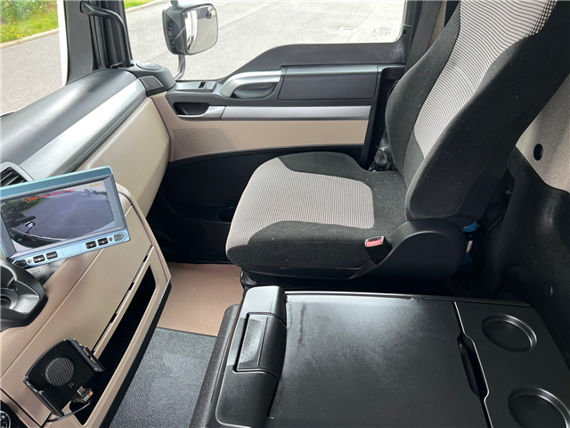 MAN TGL 12.220 kasse lift