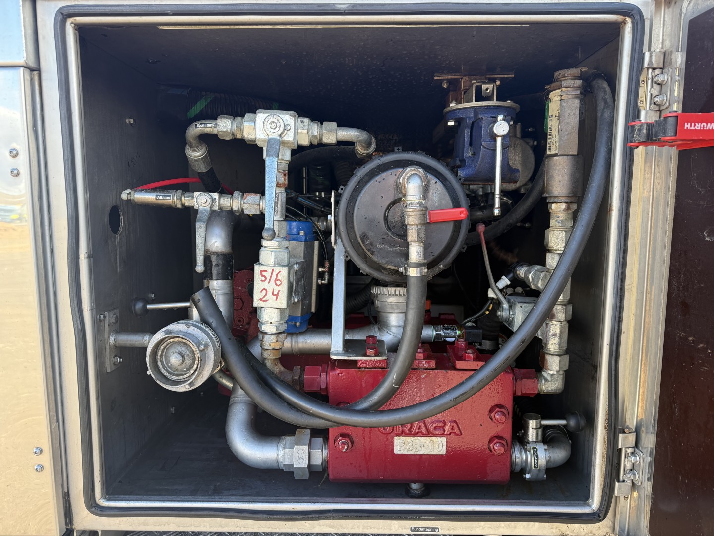 MAN TGM 14.250 4x2 VM-Tarm 5.600 l. Rustfri stål PED Kombi / Euro 6