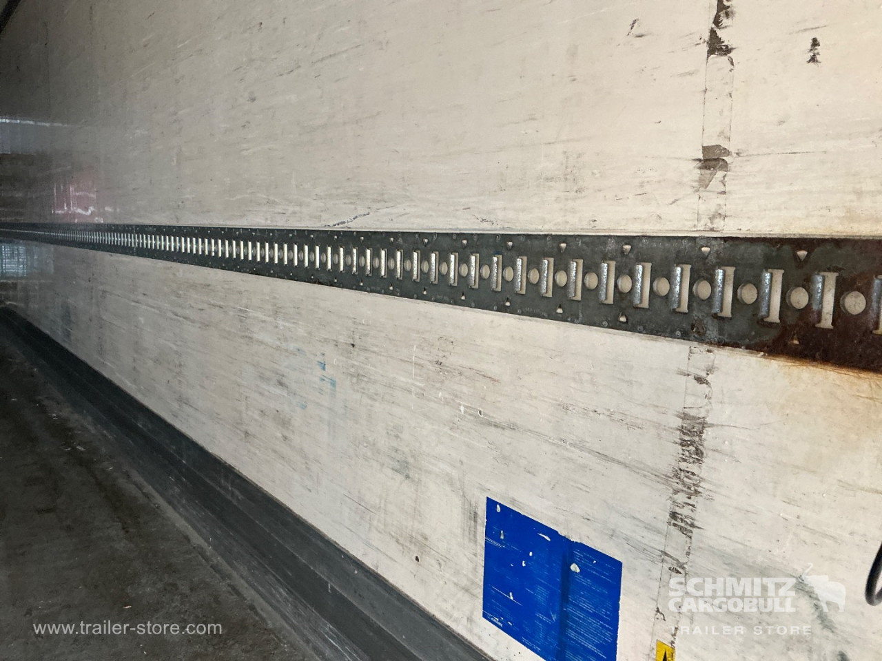 Krone Auflieger Trockenfrachtkoffer Lift