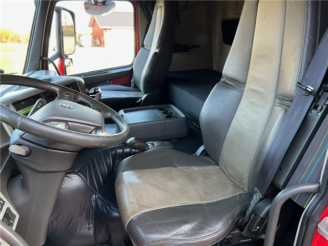 Volvo FM460 8X2*6 HMF 2120 Kran og hejs