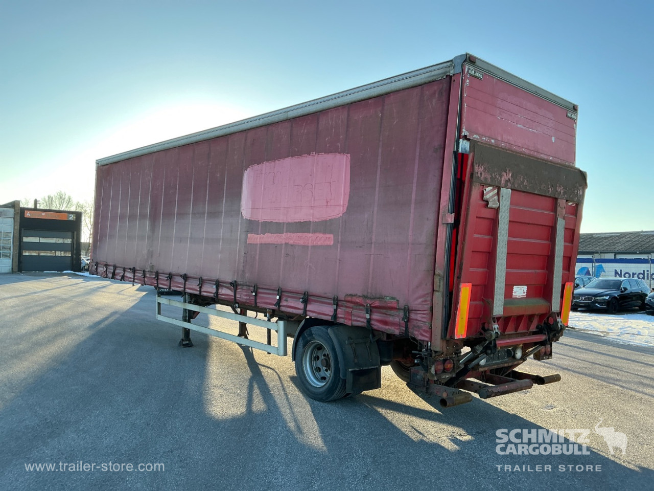 Kel-Berg Semi Curtainsider Standard Lift