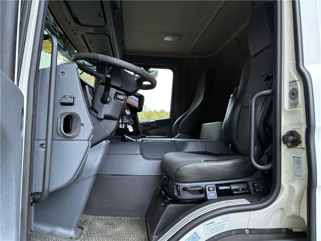 Scania P 250 LB4x2HNB