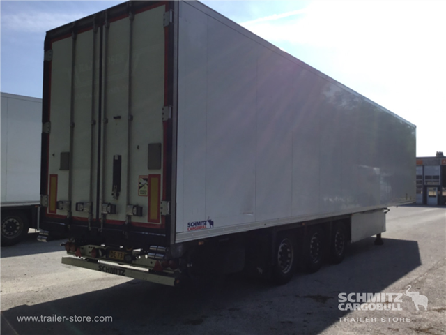 Schmitz Semi Reefer Meat hanging system