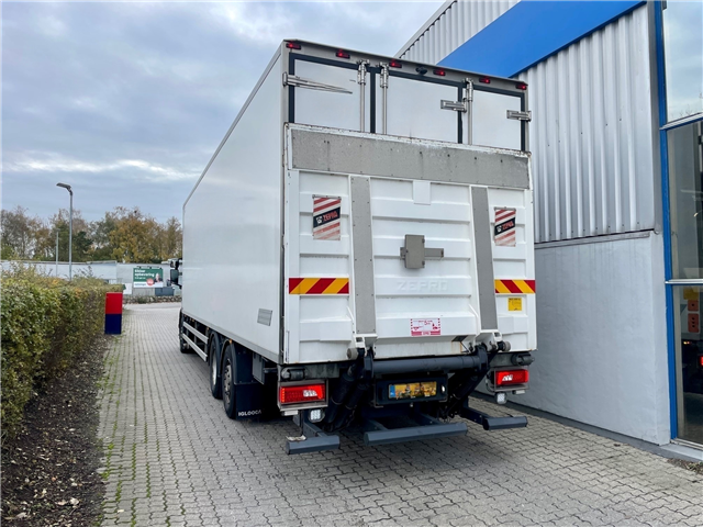 Scania P 320 9,3L 320HK