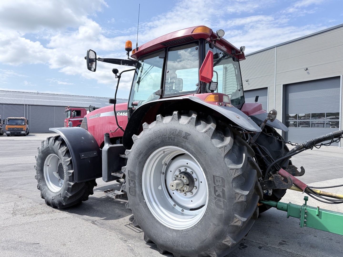 Case MXM190 - Samson Slamsugervogn 8000 L