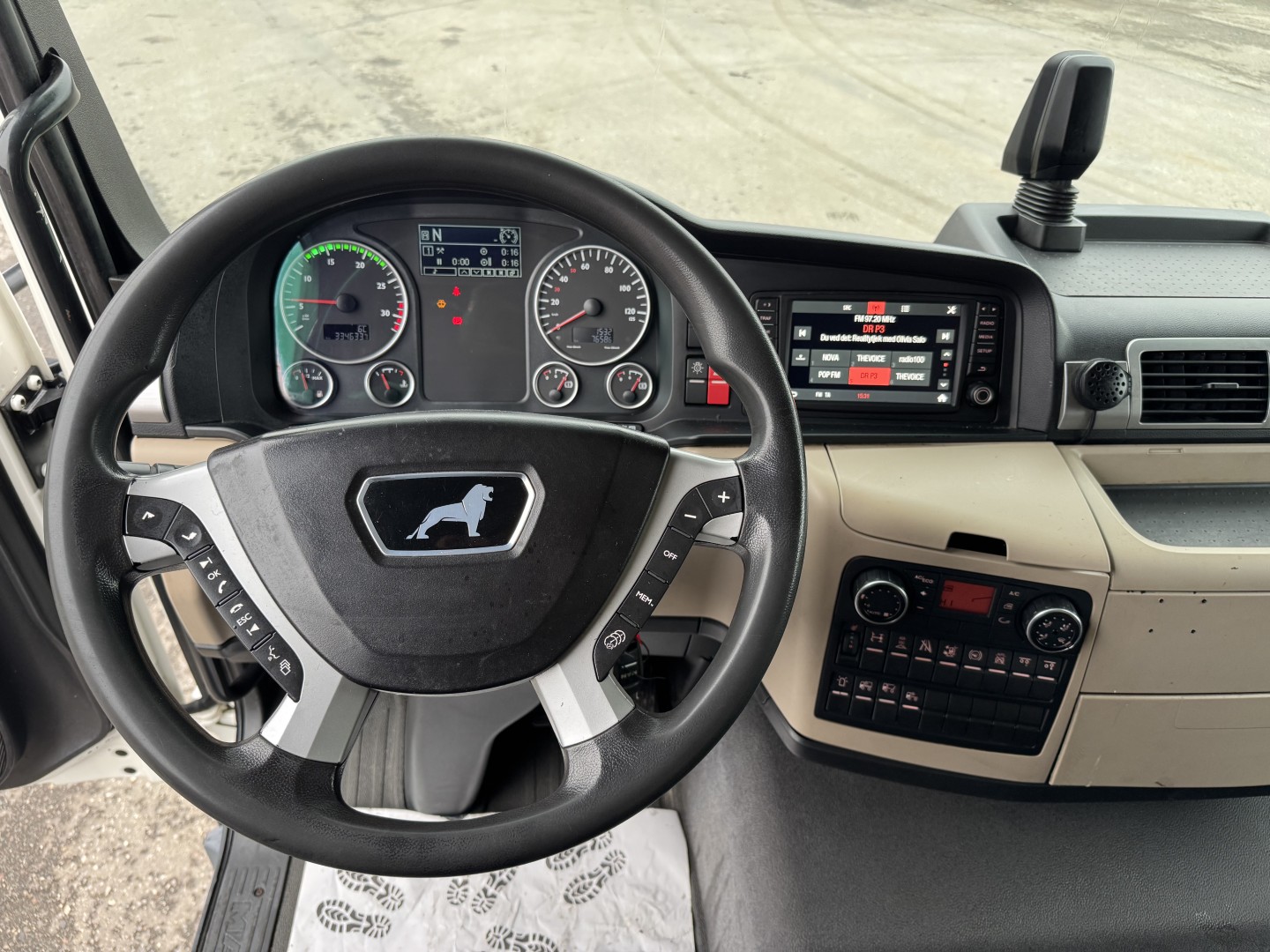 MAN TGM 26.340 6x2*4 Euro 6 Chereau / Carrier 9,8 m