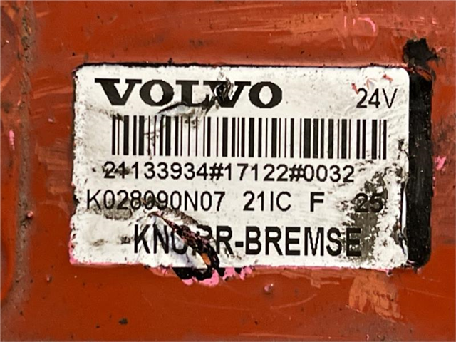 Volvo VALVE 21133934