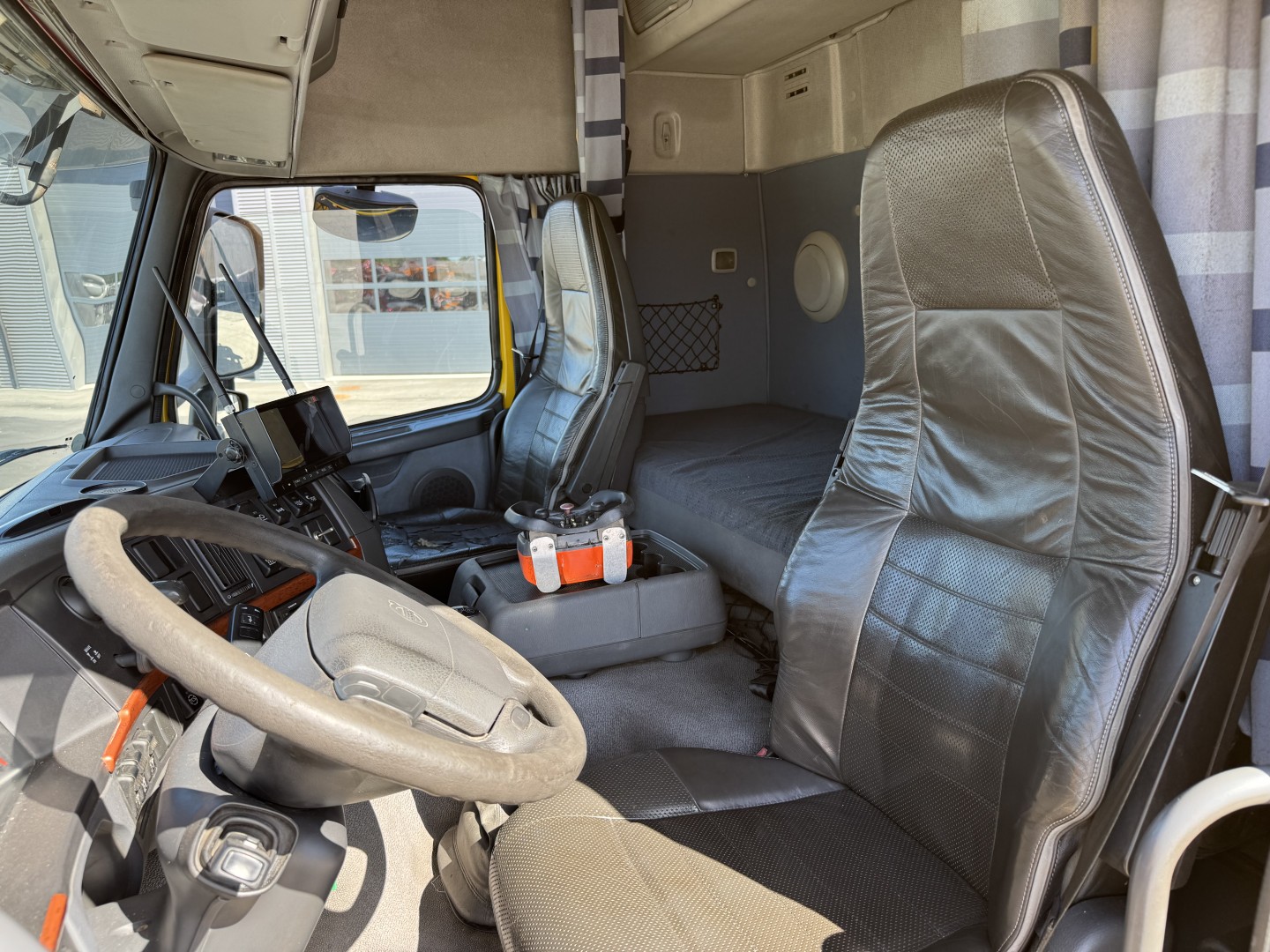 Volvo FM9 340 6x2*4 Euro 5 FFG Elephant 10 m3