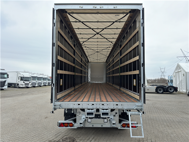 Hangler 3-aks 45-tons gardintrailer truckbeslag