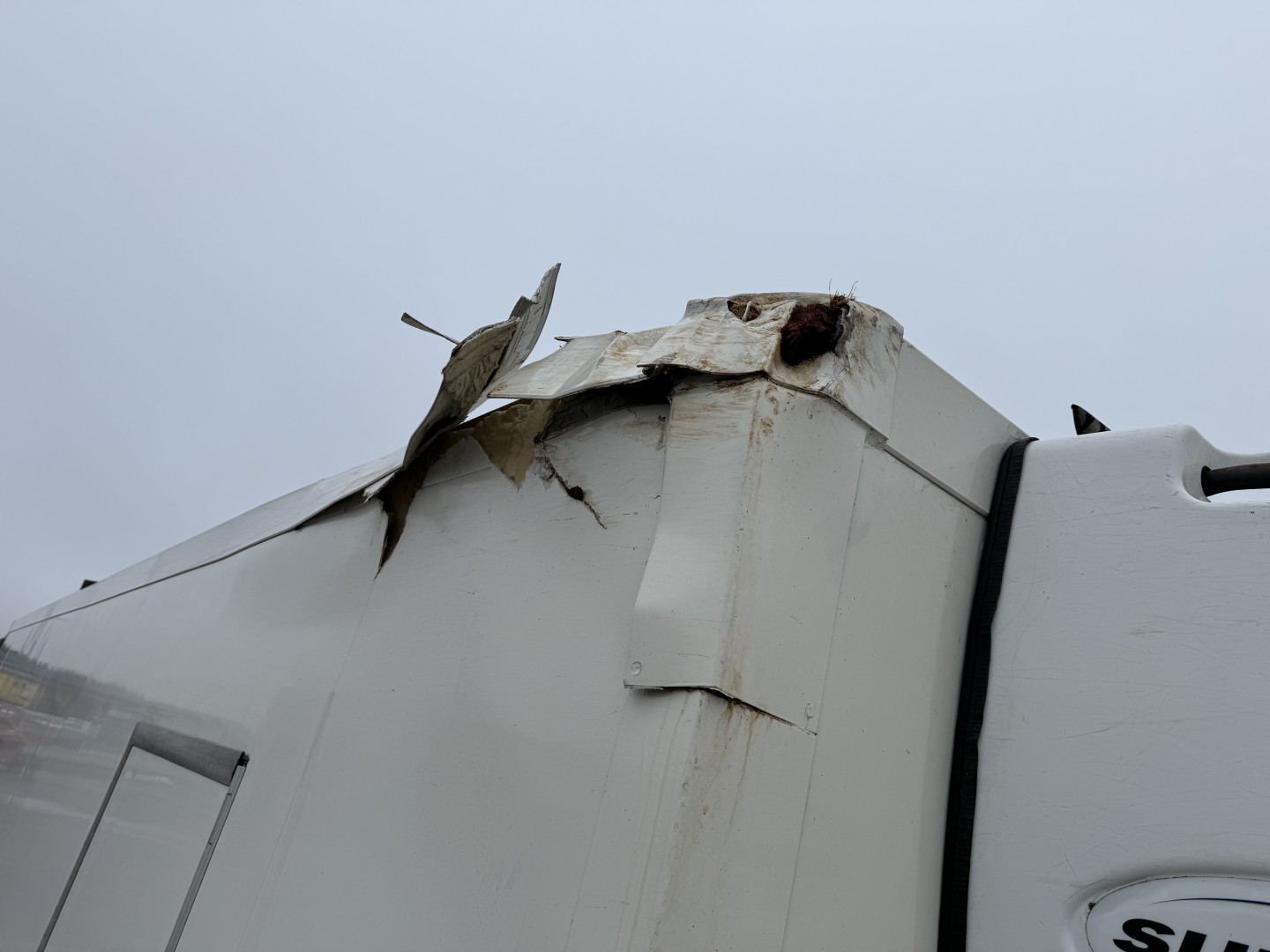 Scania P320 6x2*4 Carrier Supra 1250 Mt 9.50 m. kasse