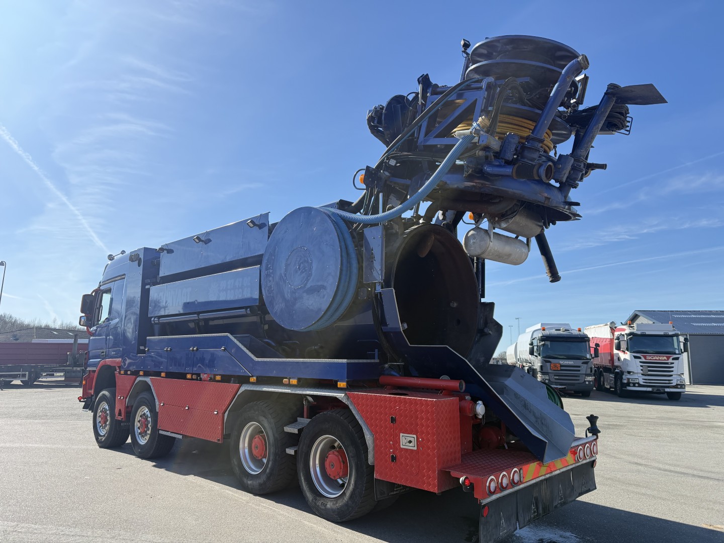 Mercedes Actros 4151 8x8 V8 Hvidtved Larsen RECycler 410