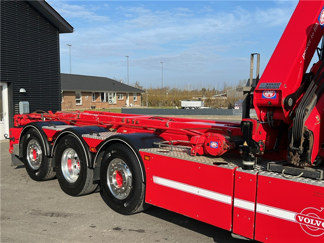 Volvo FM460 8X2*6 HMF 2120 Kran og hejs