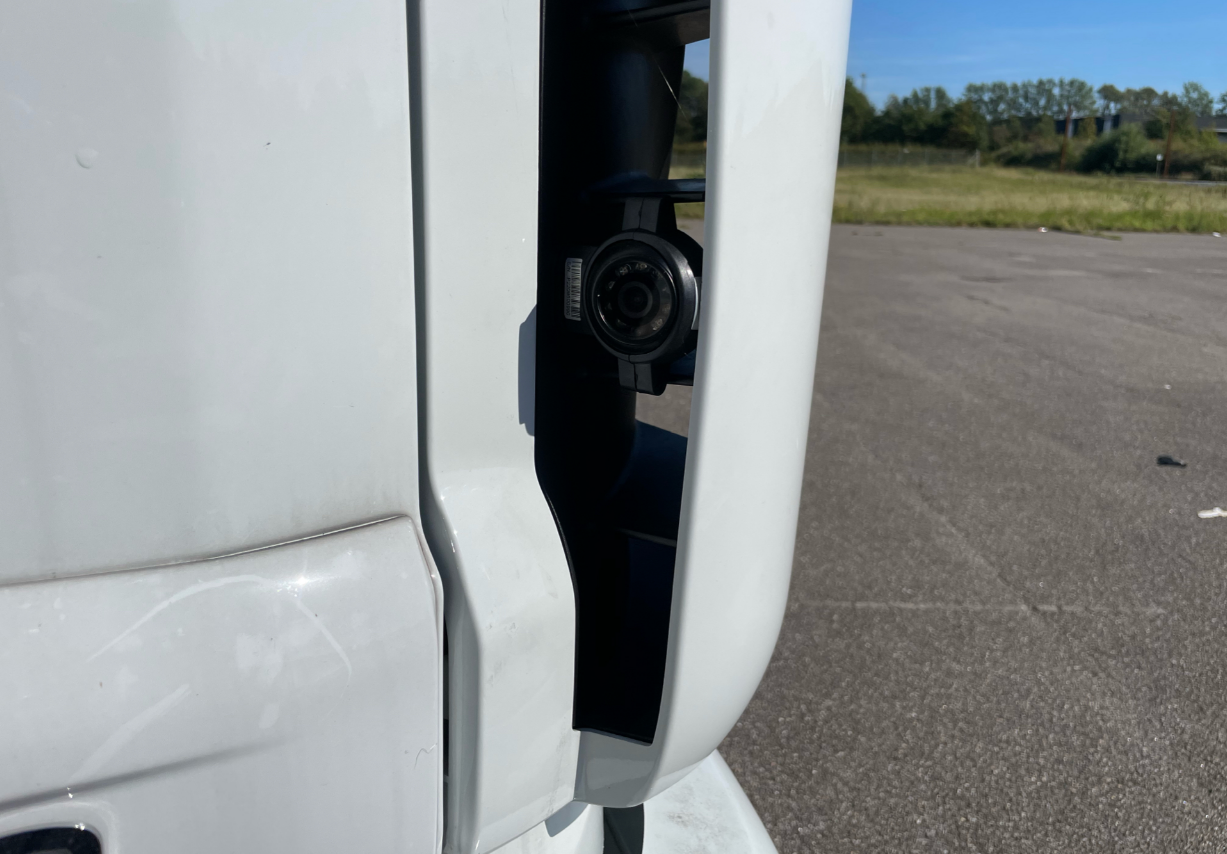 Iveco ML120E25-E6e 18 pallers