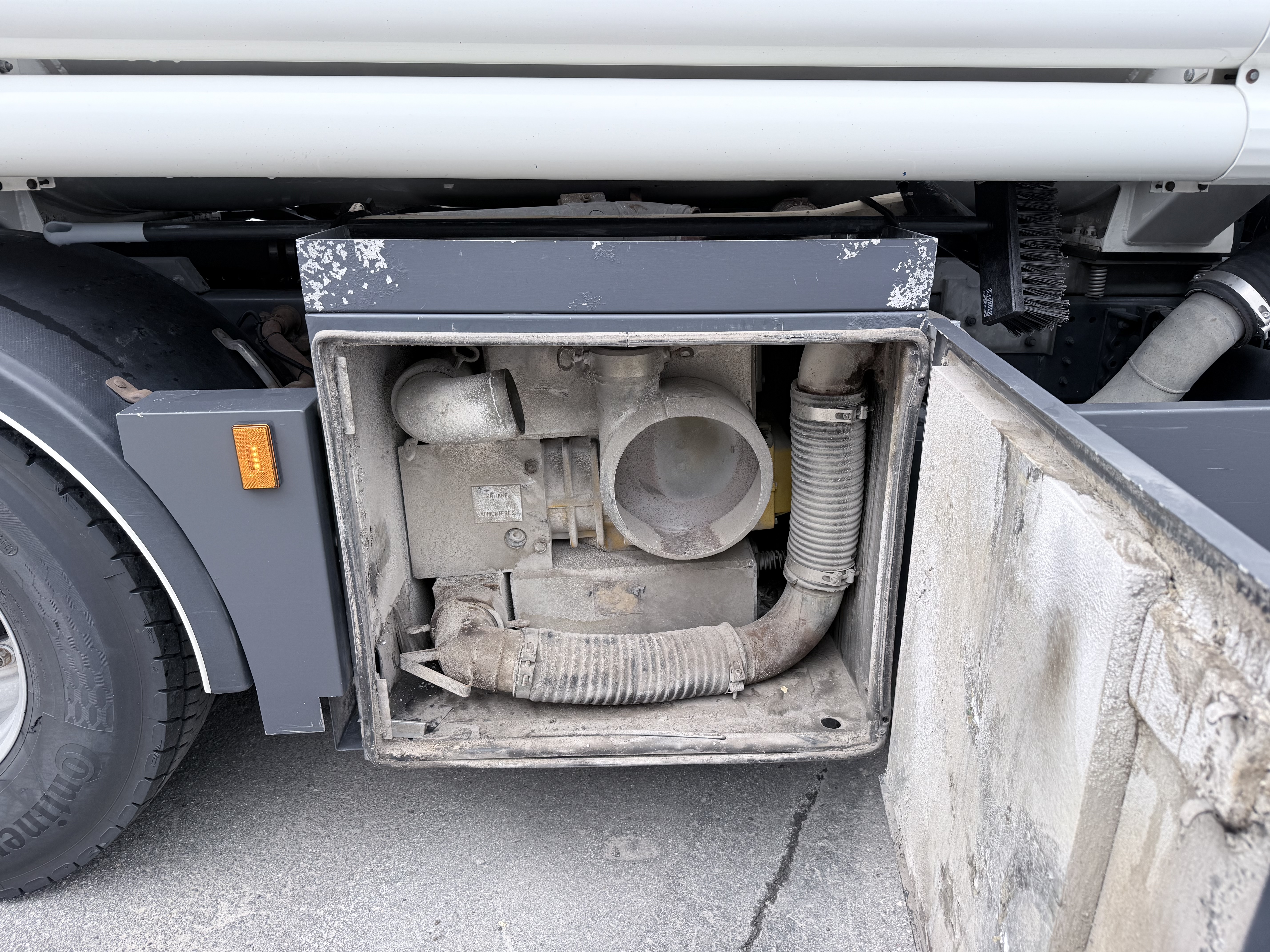 Scania R500 NGS CR20H 6x2 26 m3 Silo - Kompressor - Retarder