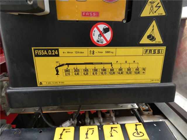 Iveco Eurocargo 160-250 Stiladsbil m. Kran