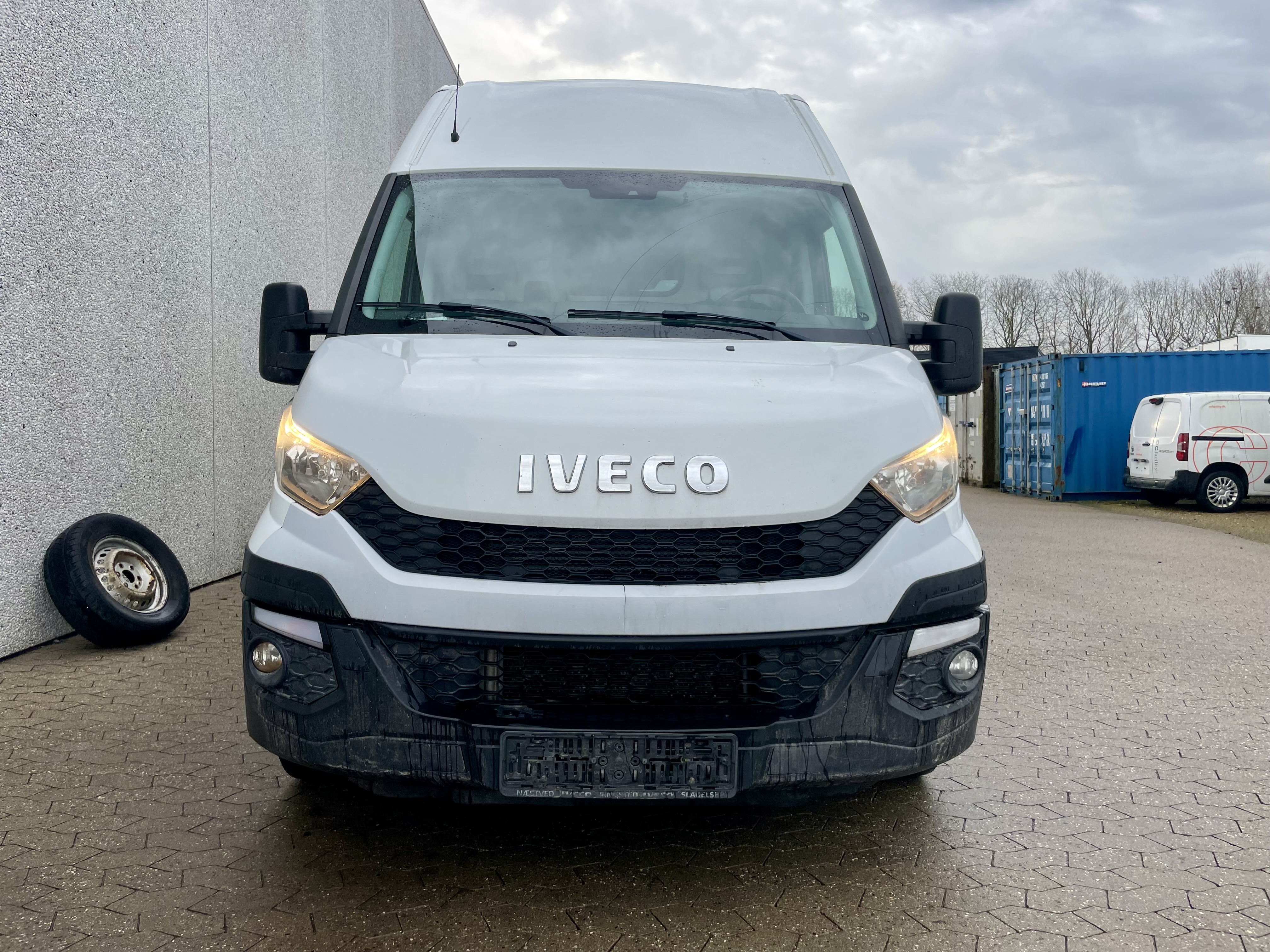 Iveco 35S17 12m3