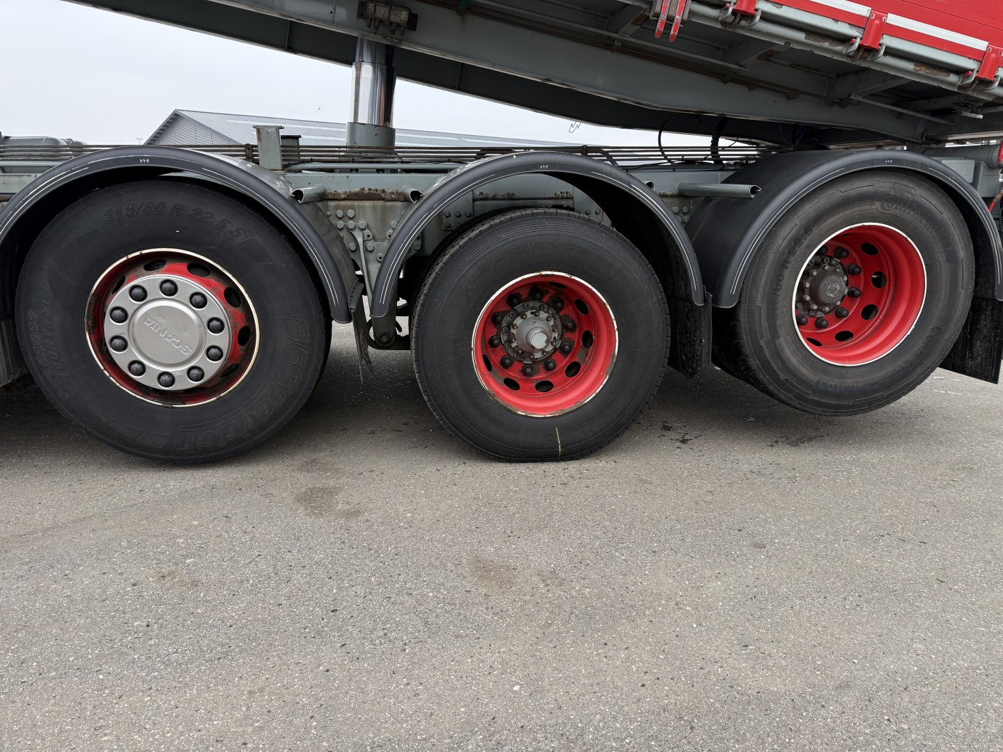 Scania R520 8x2/4 Euro 6 Tipper med EcoTop