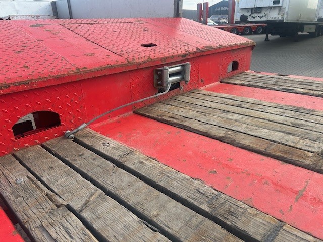 Kel-Berg Maskintrailer med el Hydrauliske ramper