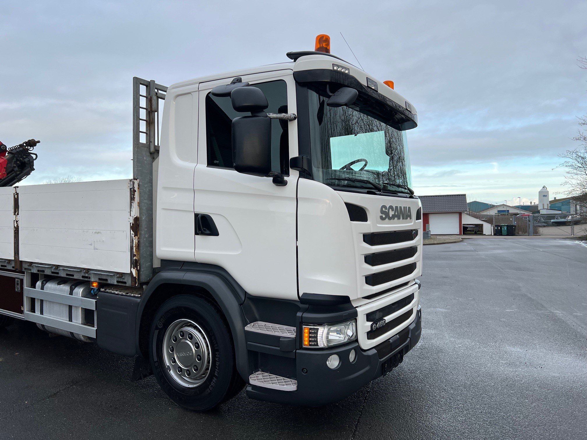 Scania G450 6X2*4 med HMF 2620 K5 kran