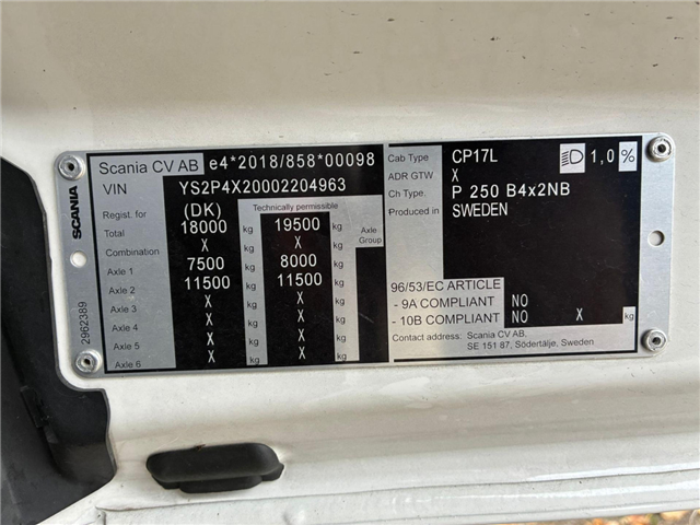 Scania P 250 B4x2NB Boks/lift