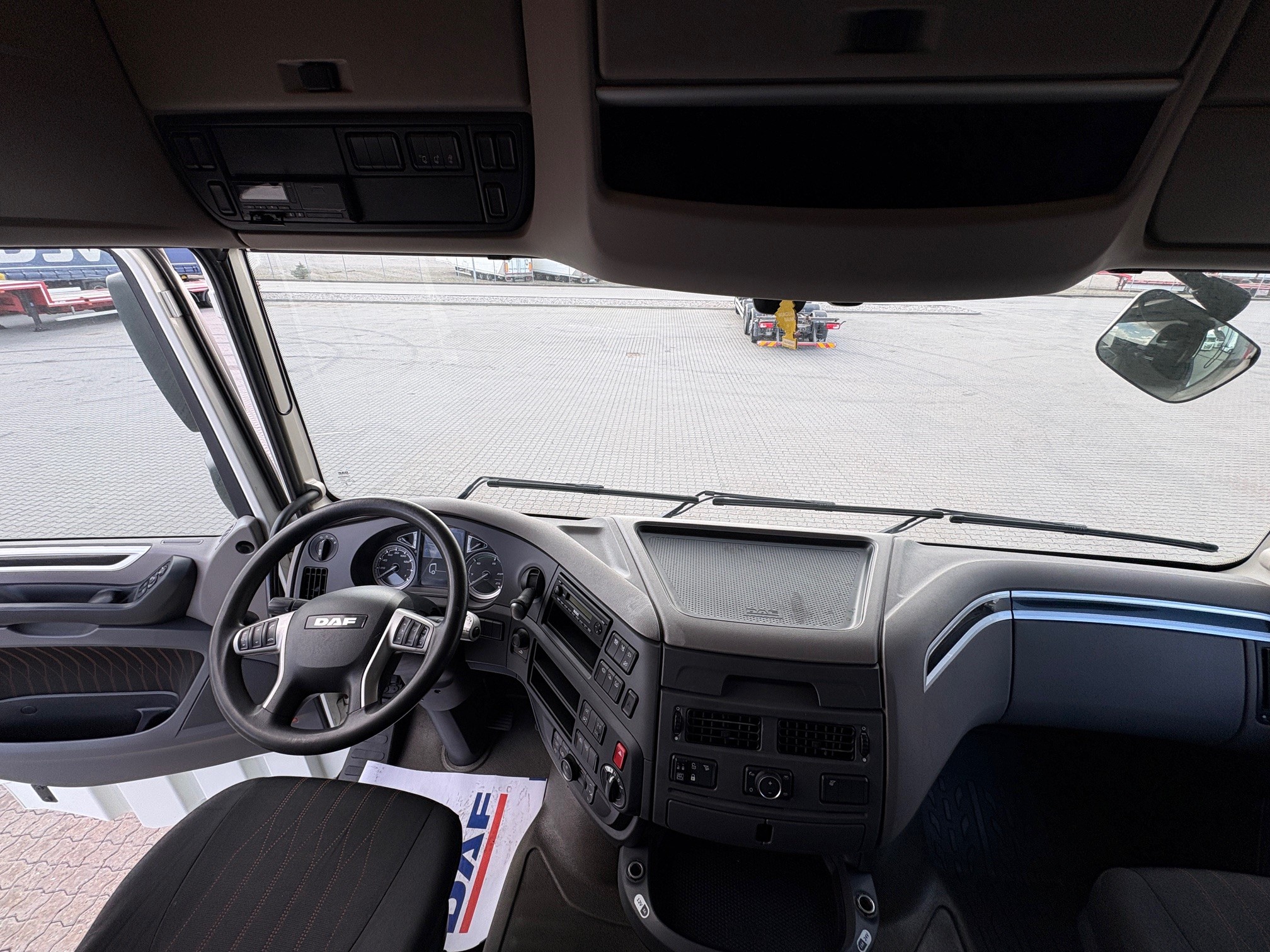 DAF XF FAR 480 veksellads chassis