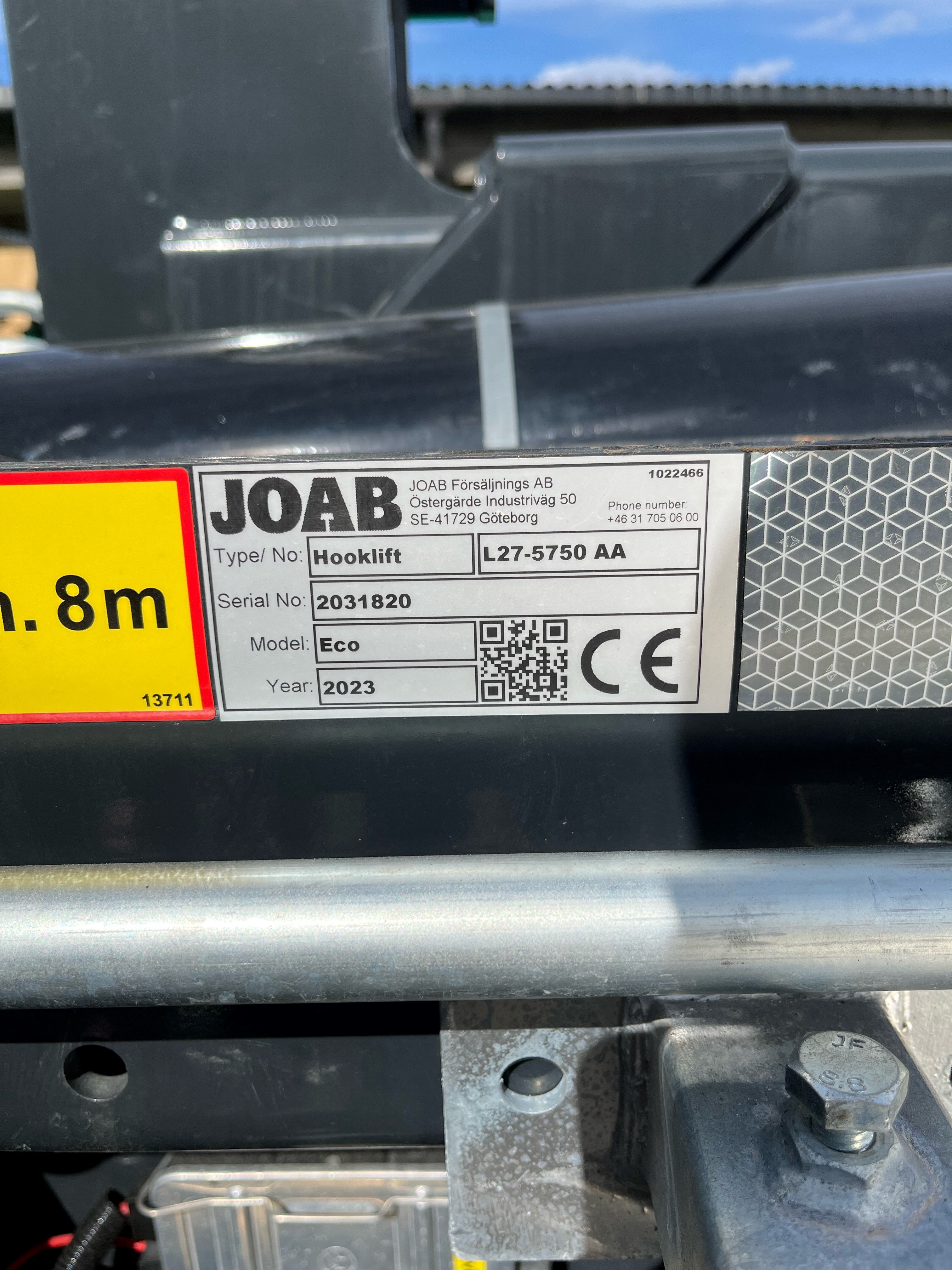 Iveco S-WAY 8X2/6 tripple-boggie