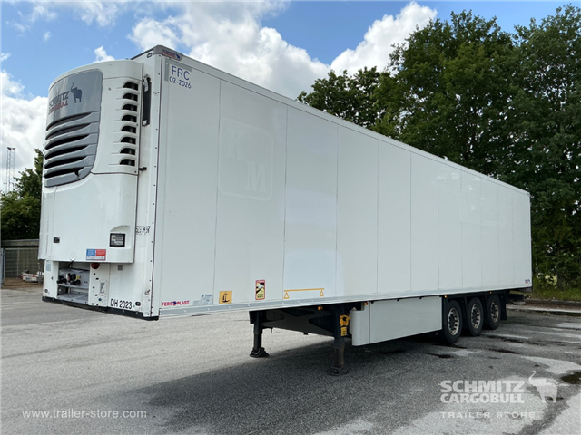 Schmitz Semi Reefer Meat hanging system