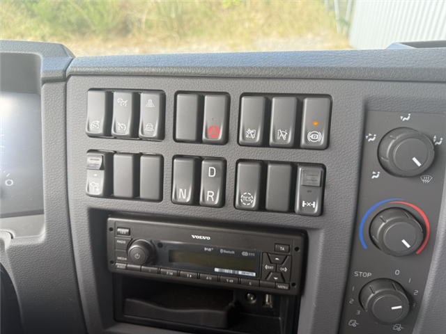 Volvo FL Electric 4x2 16 ton