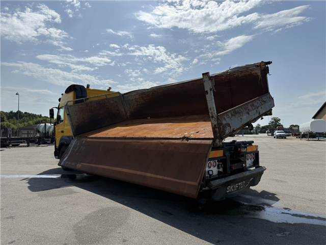 Volvo FMX500 8x4/4 Pendeltip