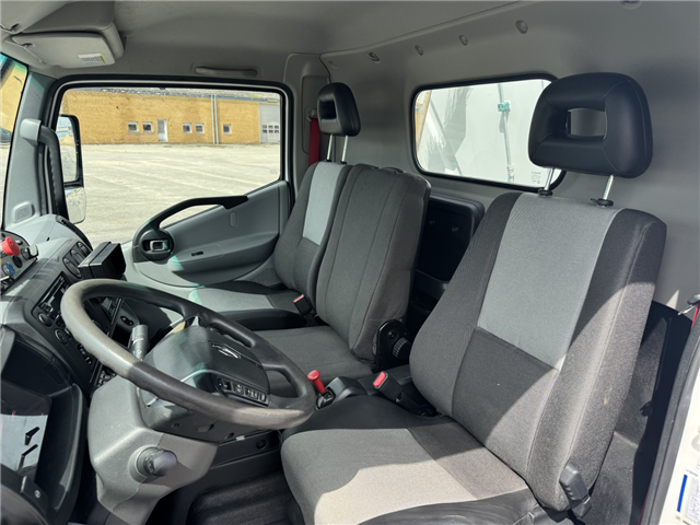 Renault Trucks D 7.5 180 4x2 Semat/Techno AZIMUT 8 m3 Skraldebil