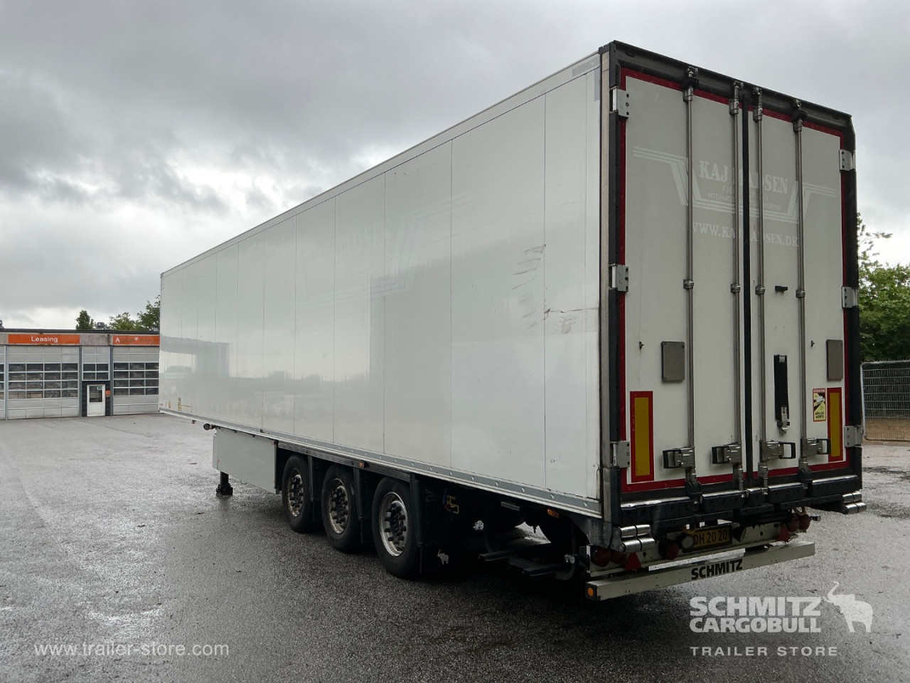 Schmitz Semi Reefer Meat hanging system