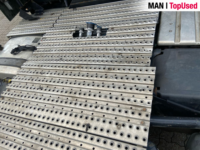 MAN TGX 26.460 6X2/2 BLS