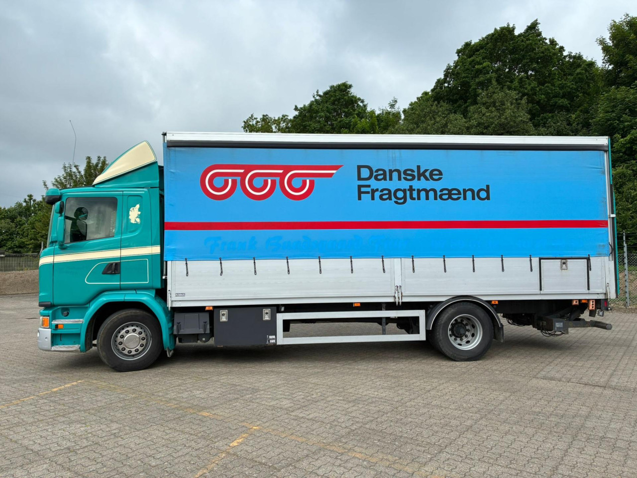 Scania G 320 DB4x2MLB