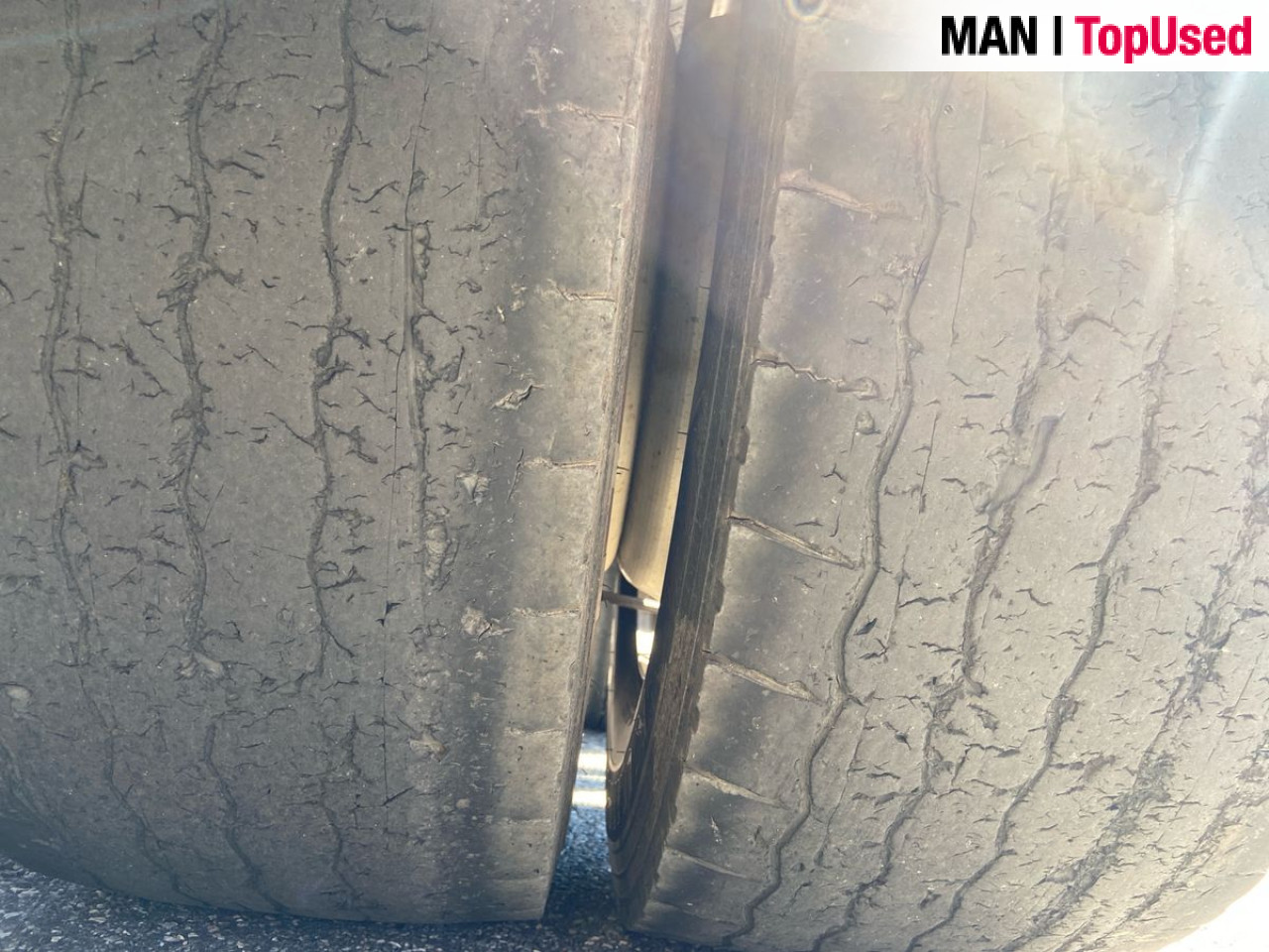 MAN TGX 26.560 6X2-4 LL