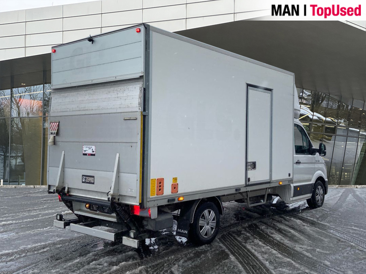 MAN TGE 3.180 4X2F SB