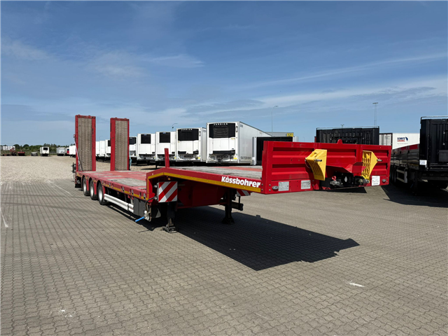 Kässbohrer SLA-3, Udtrækkelig Maskintrailer