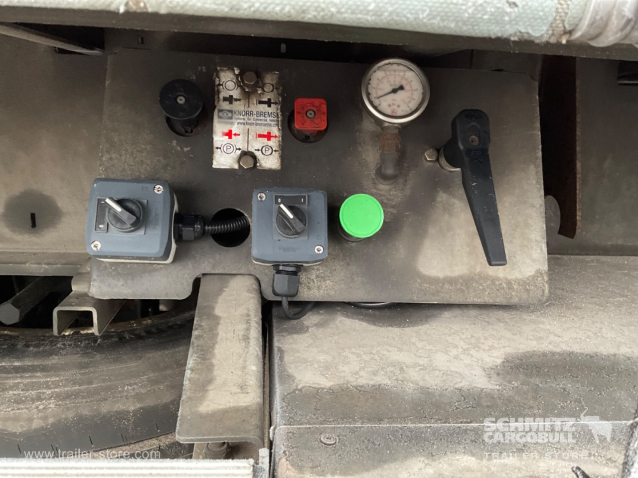 Semi Curtainsider Standard Holder til gaffeltruck