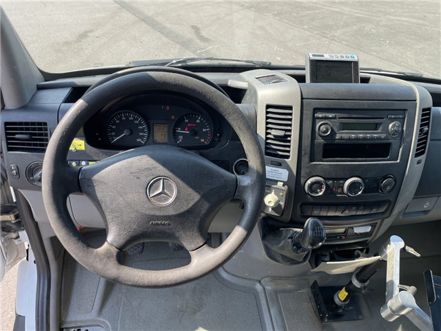 Mercedes 516 CDI Versalift VT-155-FZ 15,6 m.