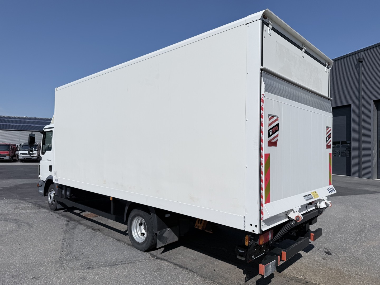MAN TGL 8.190 4x2 6.0 m Euro 6 Lukket Kasse