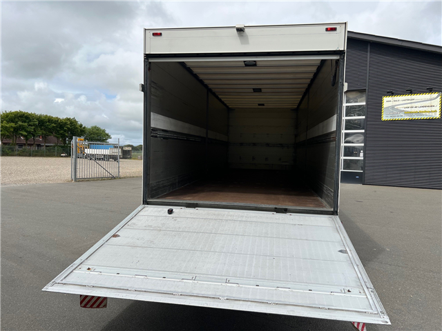 MAN TGL 12.220 kasse lift