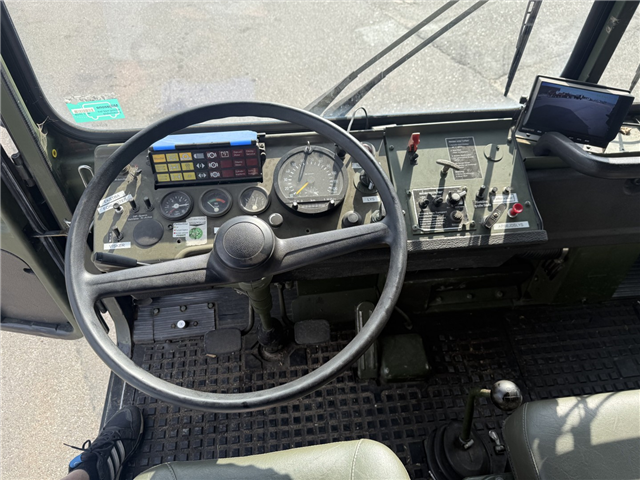 MAN 5 To KAT MIL 4x4 opb. studenterkørsel