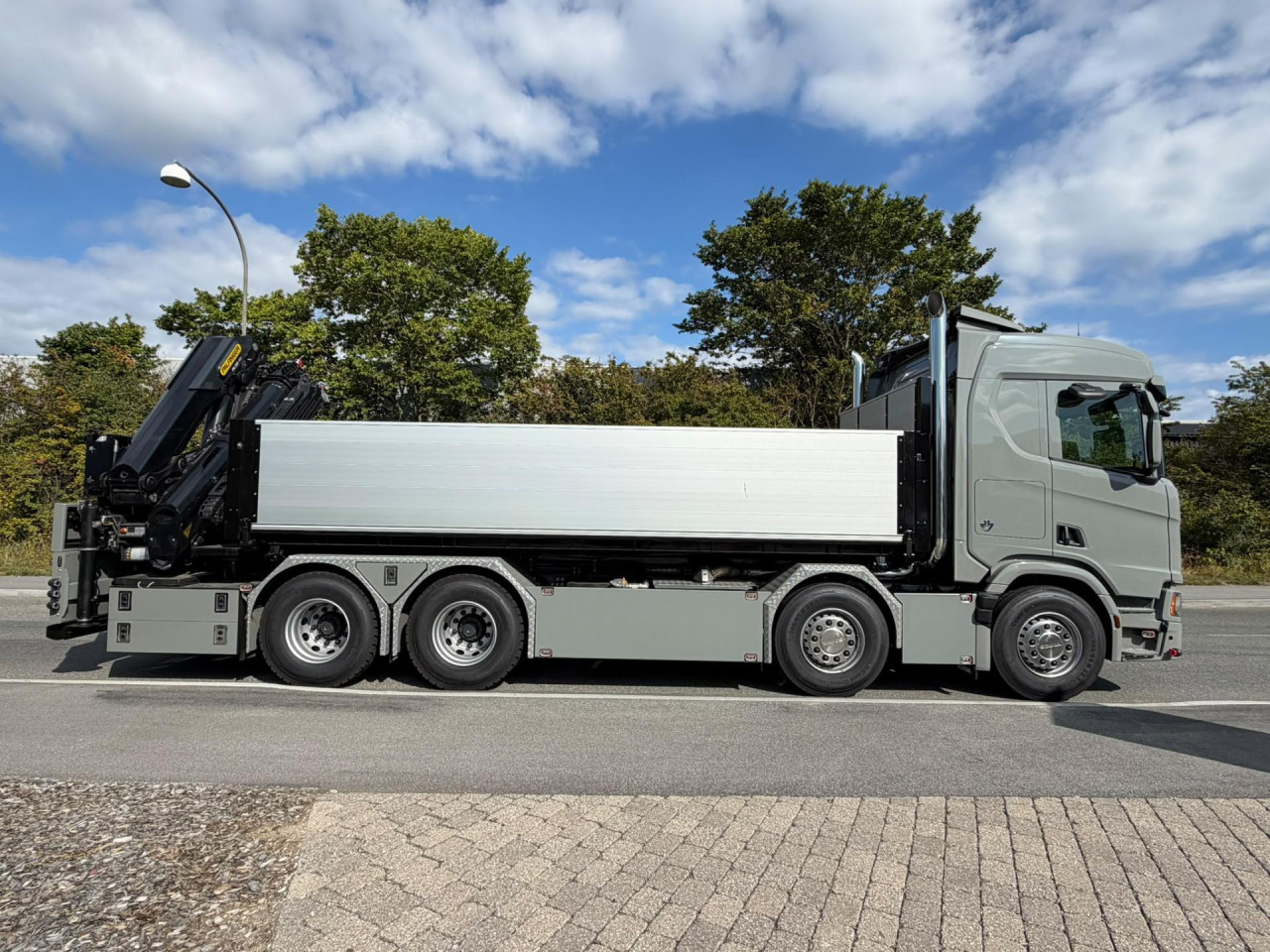 Scania R 660 B8x4NB Crane Palfinger 365 TEC Tiplad